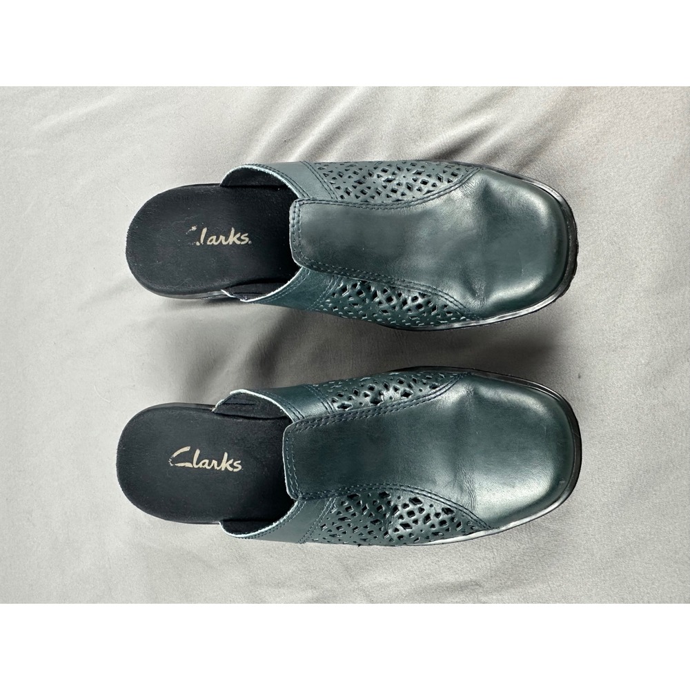 Clarks Mules Clogs Shoes Womens Leather‎ Size 6 Laser Cut Green Teal Wedge